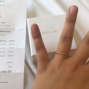 Mejuri five diamond ring in size 9